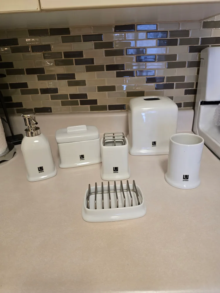 Umbra Bathroom Set - White image indicator(6)