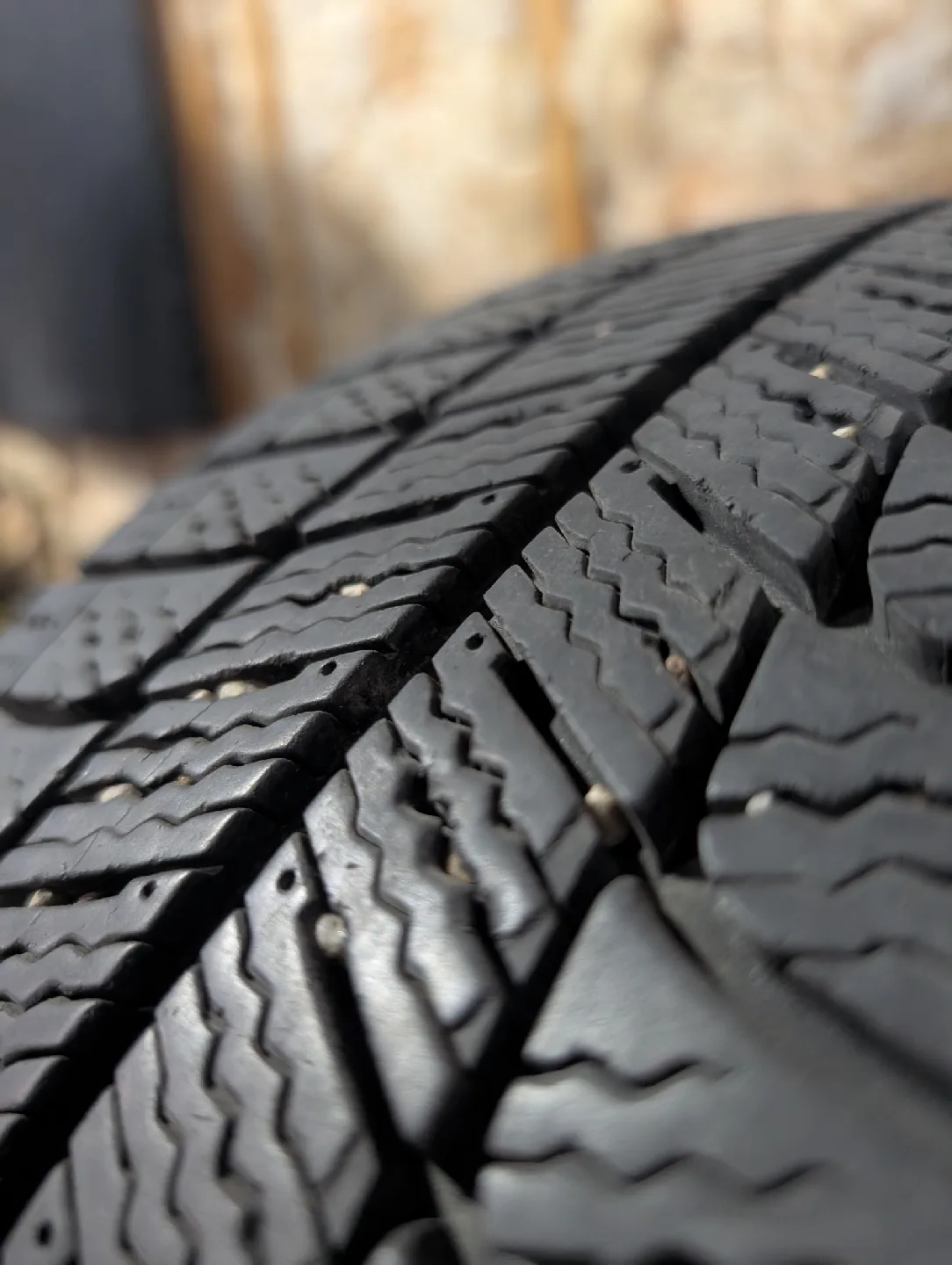 (2)-215/55R16 Michelin X-Ice Winter Tires 2016 Honda Civic thumbnail