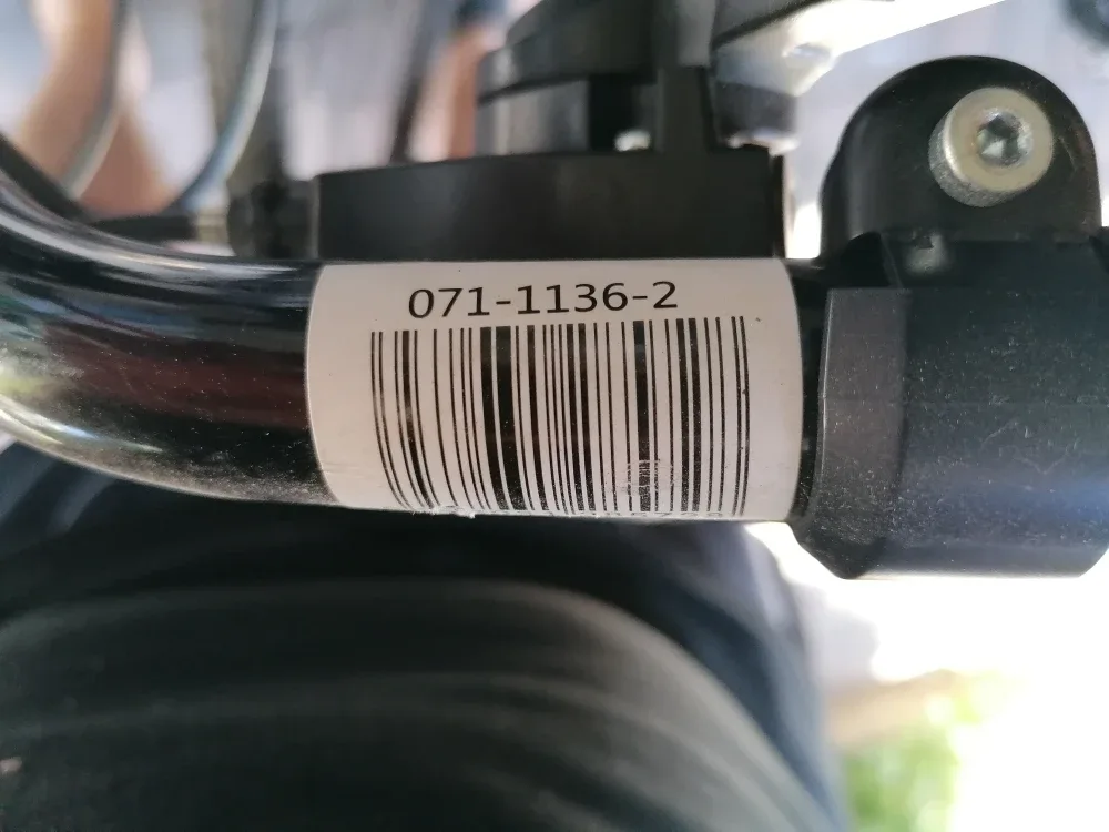 CCM Krossport Women's 700C Hybrid Bike - White/Pink image indicator(8)