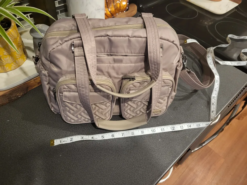 Lug Jumper Purse or Travel Bag image indicator(2)