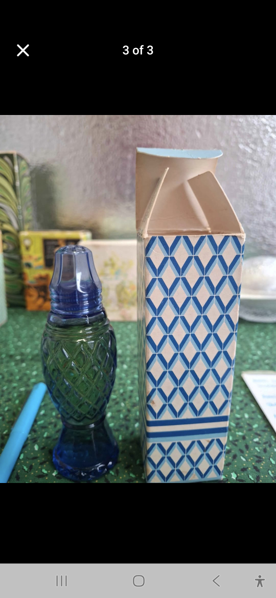 Avon Saliere Crystalpoint Salt Shaker Moonwind Cologne - photo 2