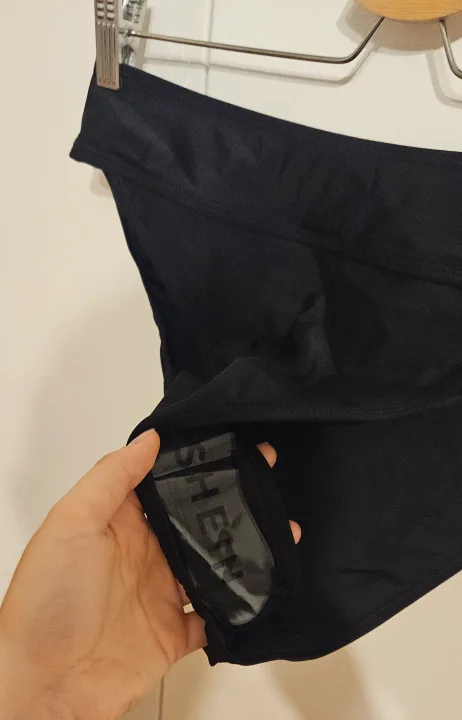 Shein Black Bikini Bottoms - Size L (NEVER WORN) image indicator(2)