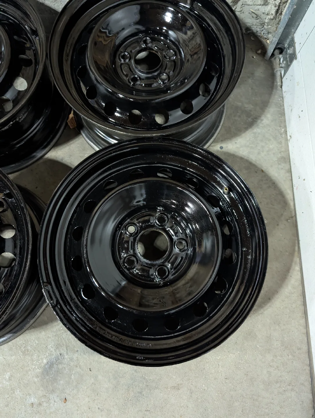 (4)-16 Inch Steel Rims Off 2016 Honda Civic image indicator(2)