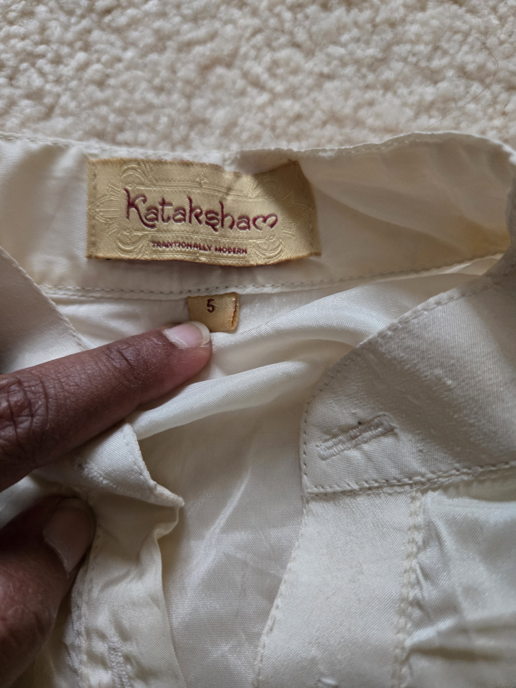 Kataksham Kids Traditional Outfit - Size 5 - photo 3