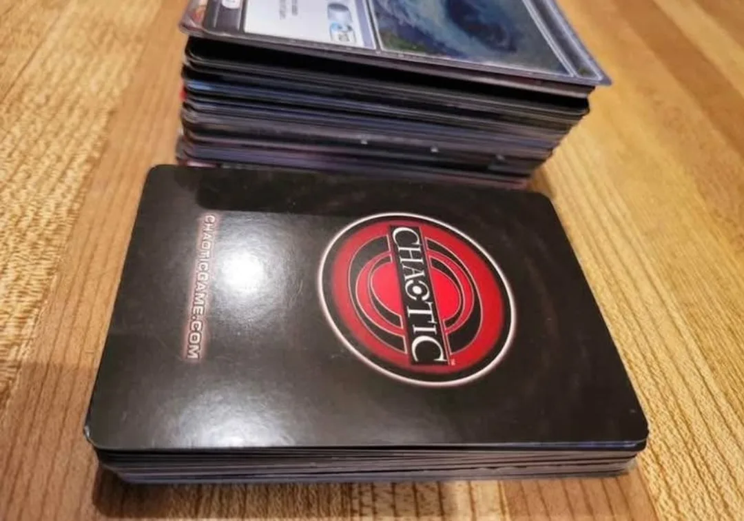 Mixed Lot of Trading Cards (Pokemon, Magic, Hockey) image indicator(4)