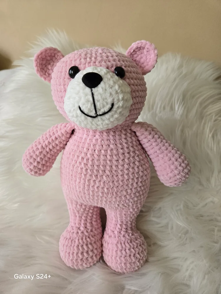 Handmade Pink Crochet Teddy Bear image indicator(4)
