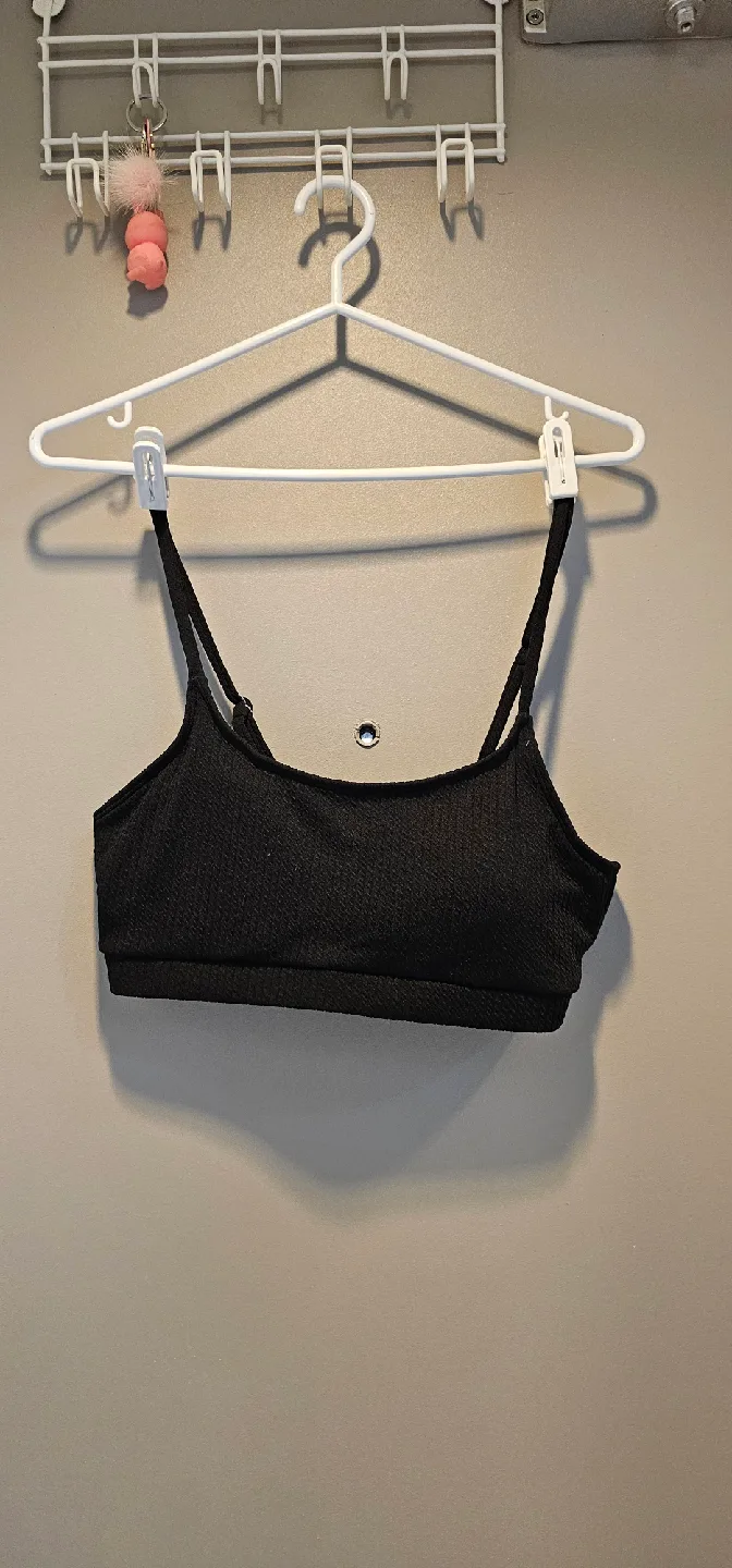 Black Sports Bra - Size L thumbnail