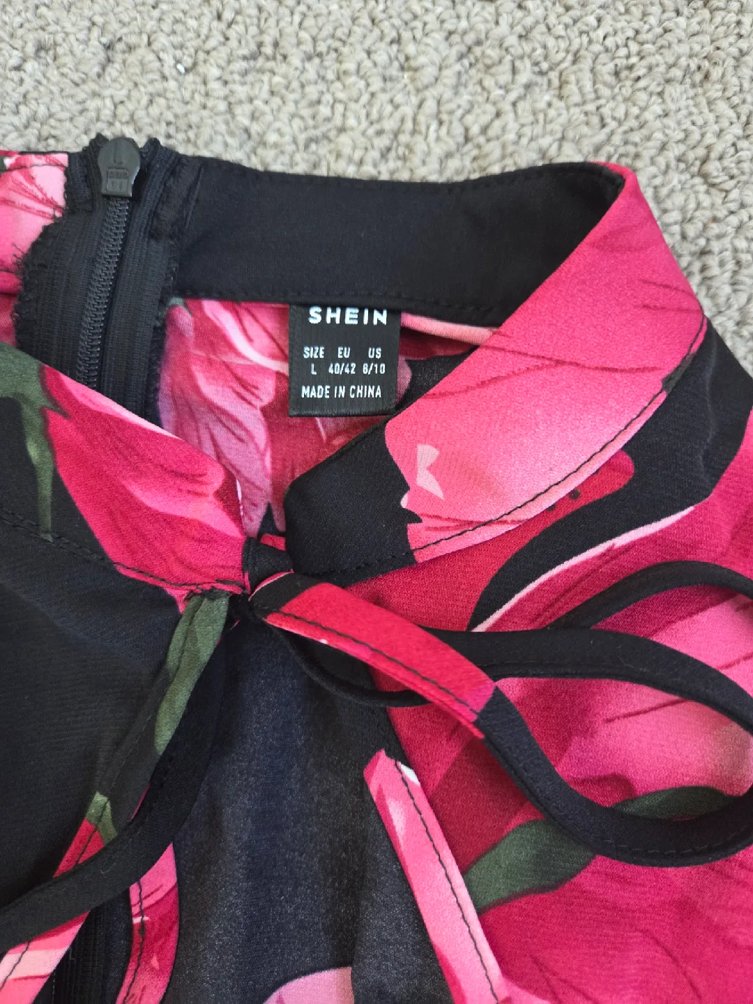 Shein Floral Maxi Dress - Size L image indicator(2)