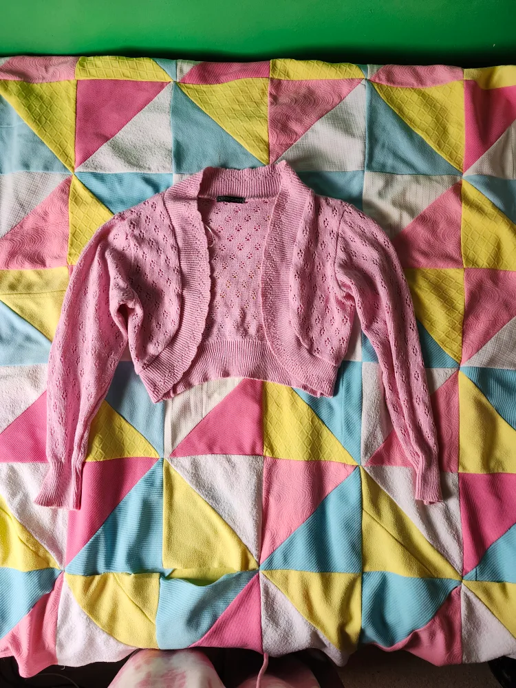 pink knit bolero by Crazy Class thumbnail