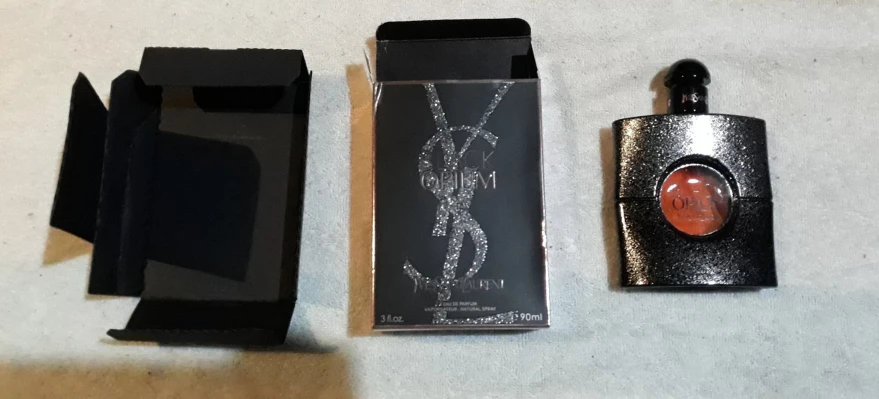 Yves Saint Laurent Black Opium 90ml