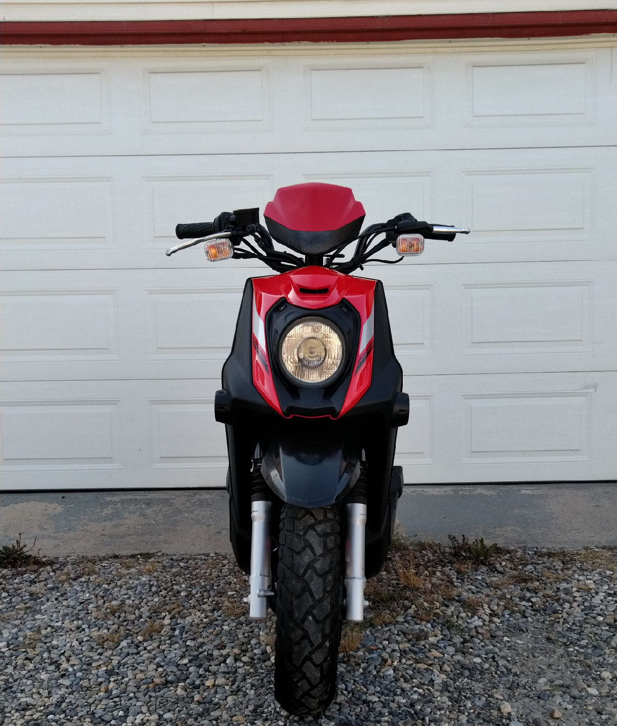 2018 Yamaha Zuma 50cc Fuel Injected + Extras - photo 2