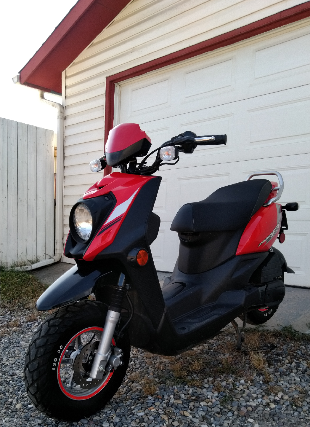 2018 Yamaha Zuma 50cc Fuel Injected + Extras - photo 3