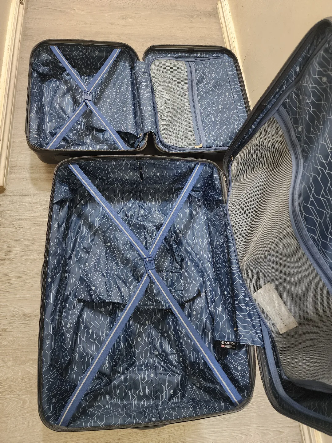 Carlton Luggage Set - 2 Piece image indicator(8)