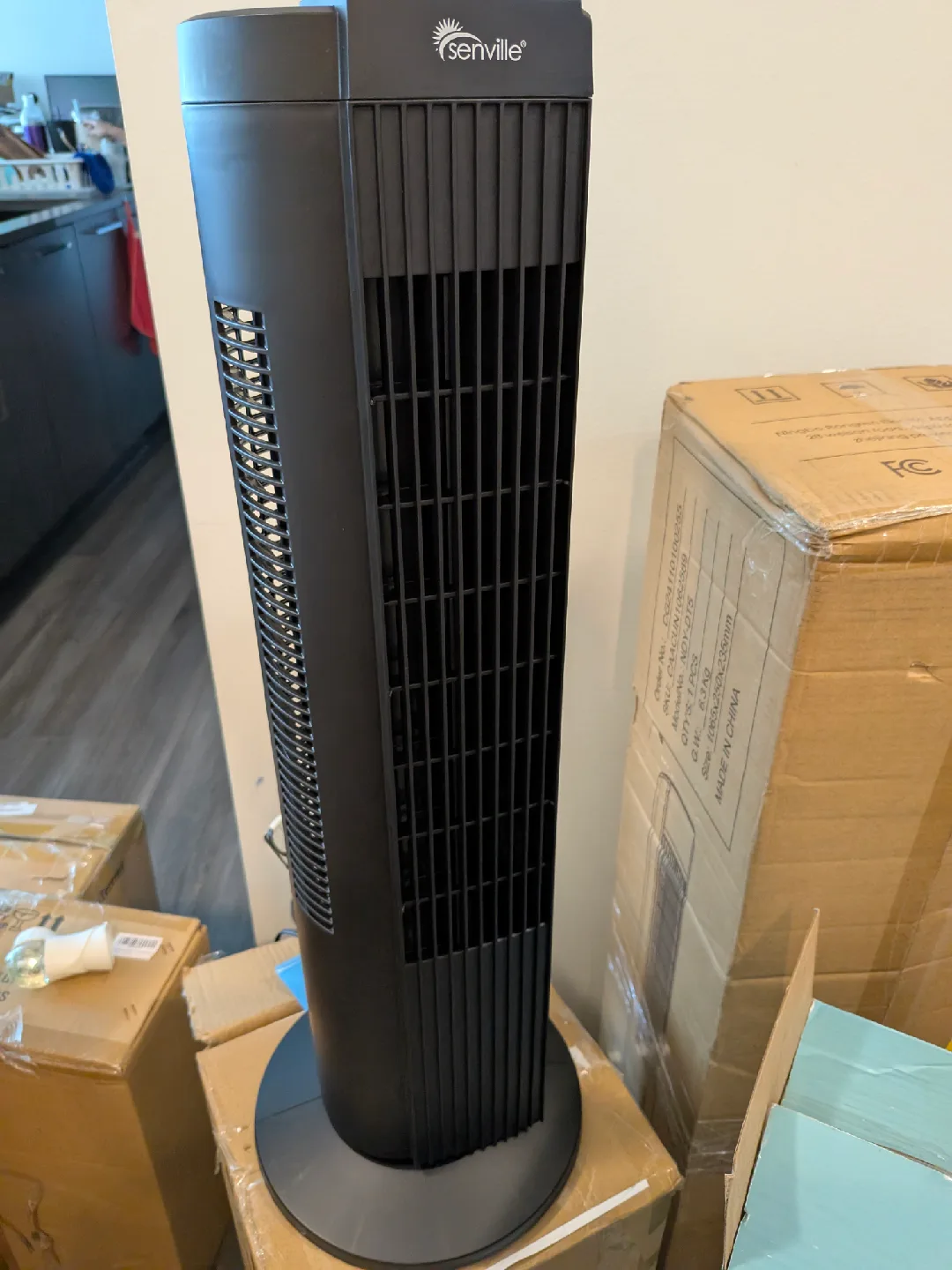 Senville 27" Standing Tower Fan - Black thumbnail