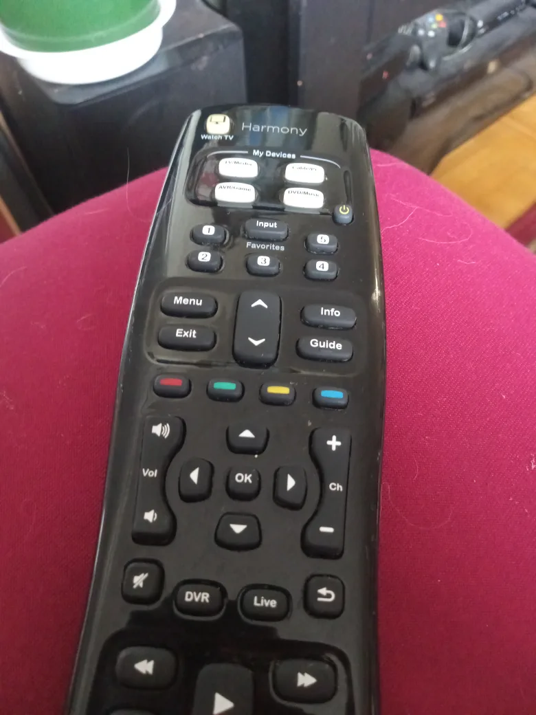 Logitech Harmony Universal Remote Control image indicator(2)