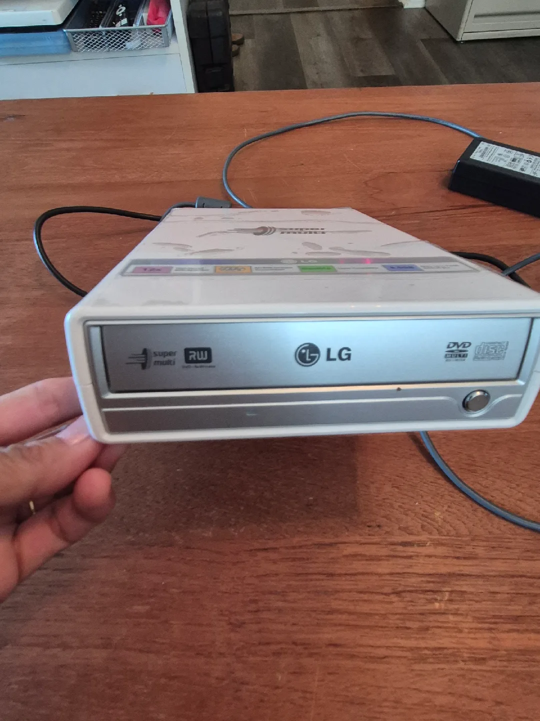 LG Super Multi DVD Rewriter GSA-S1200 image indicator(3)