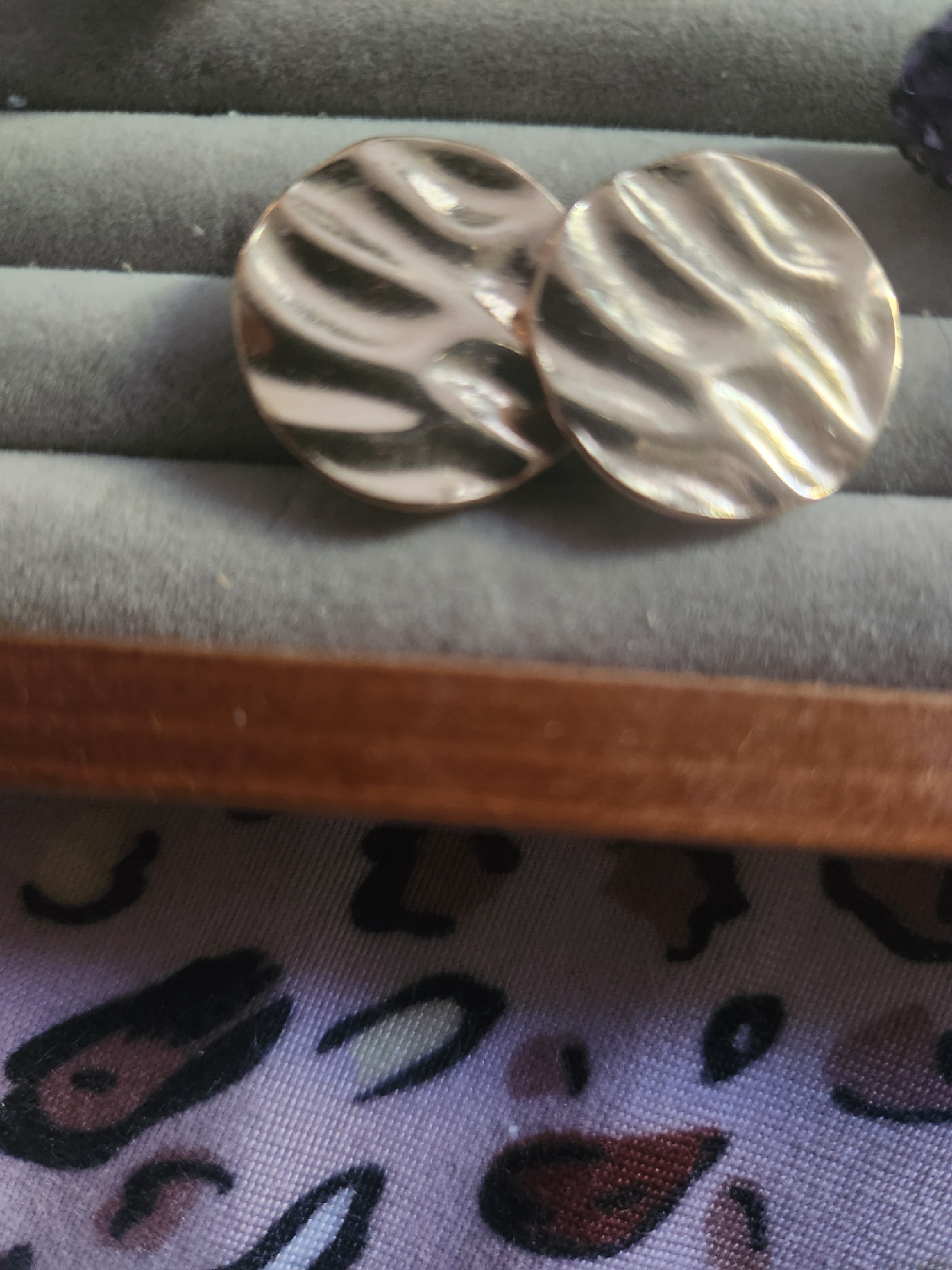 Stud Earrings - Gold Tone - photo 2