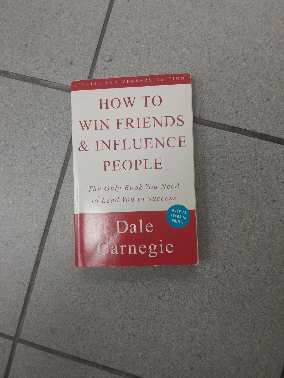 How to Win Friends & Influence People by Dale Carnegie thumbnail