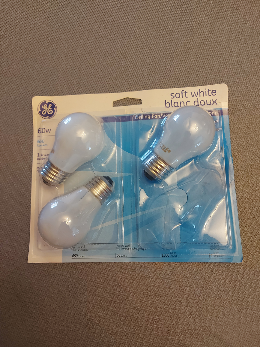 Light and ceiling fan Bulbs - photo 2