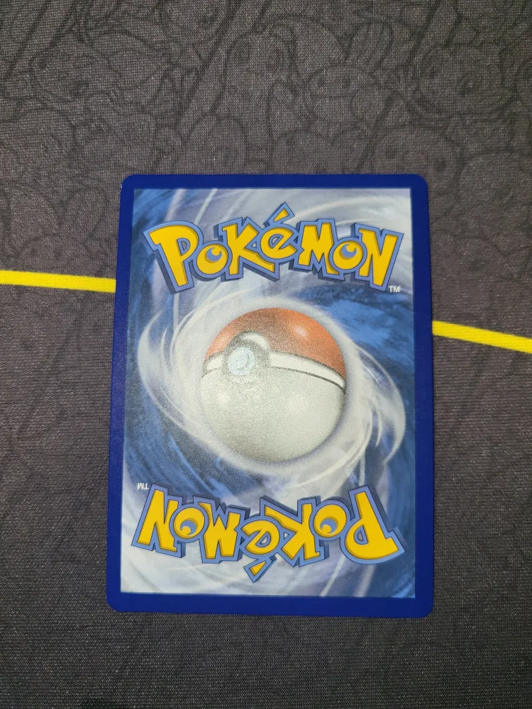 Vivid Voltage Set: x2 Togekiss V & Togekiss VMax image indicator(7)