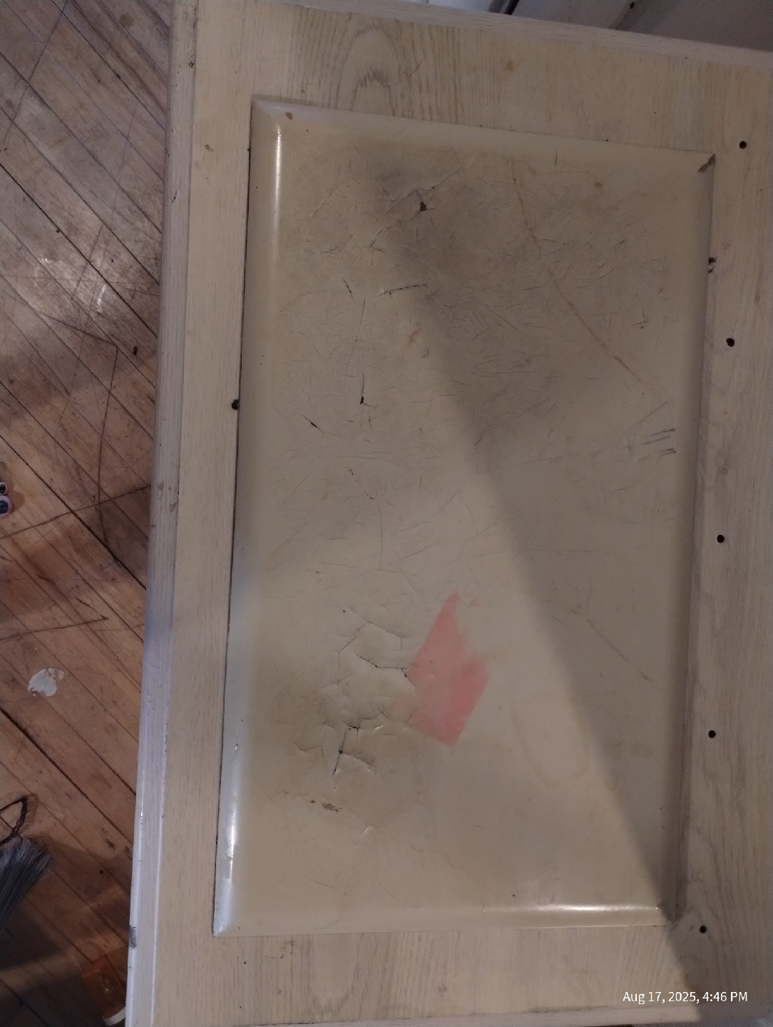Vintage Off-White Painted Wood Cabinet - photo 5