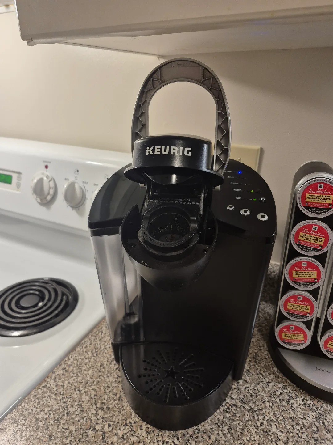 Keurig K Classic Single Cup Coffee ☕️ Maker image indicator(4)