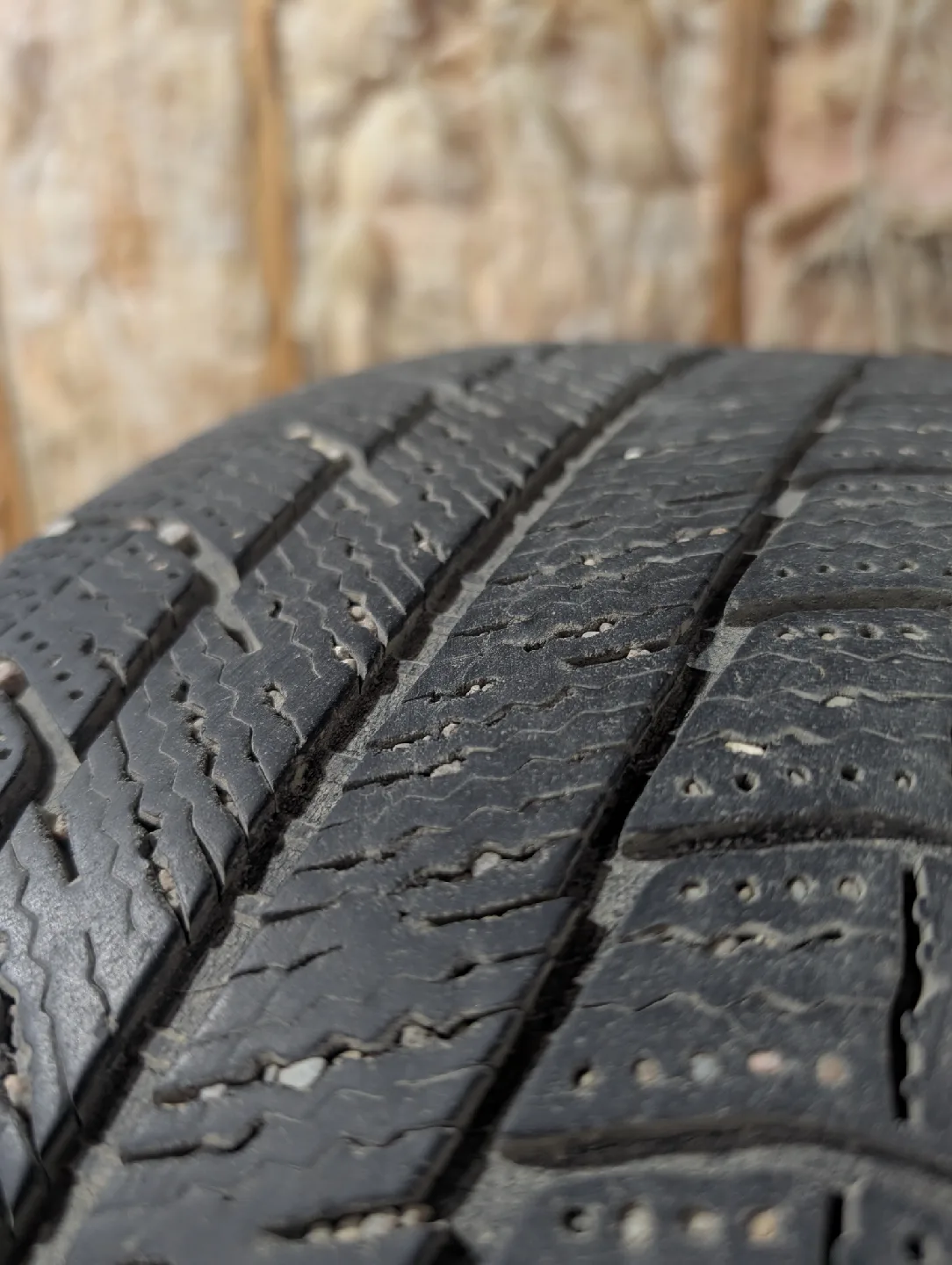 (4)-235/65R17 Winter Tires On Steel Rims Off 2016 Honda Odyssey image indicator(6)