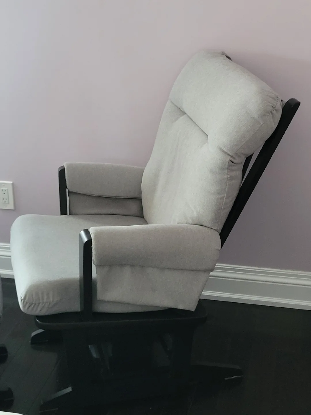 Dutalier Glider rocking chair and ottoman image indicator(2)