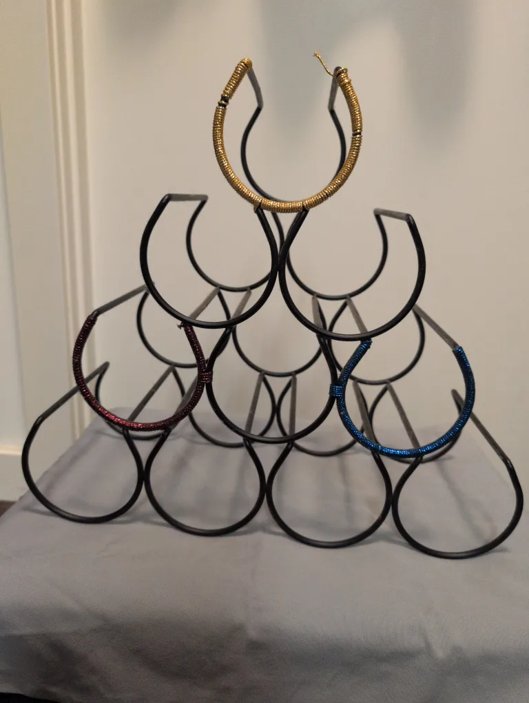 Metal Wine Rack - Holds 10 Bottles image indicator(3)