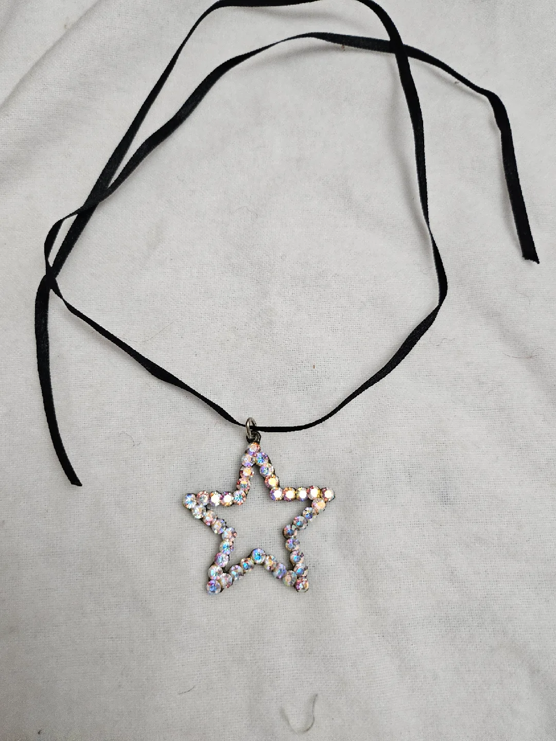 Star Rhinestone Choker Necklace thumbnail
