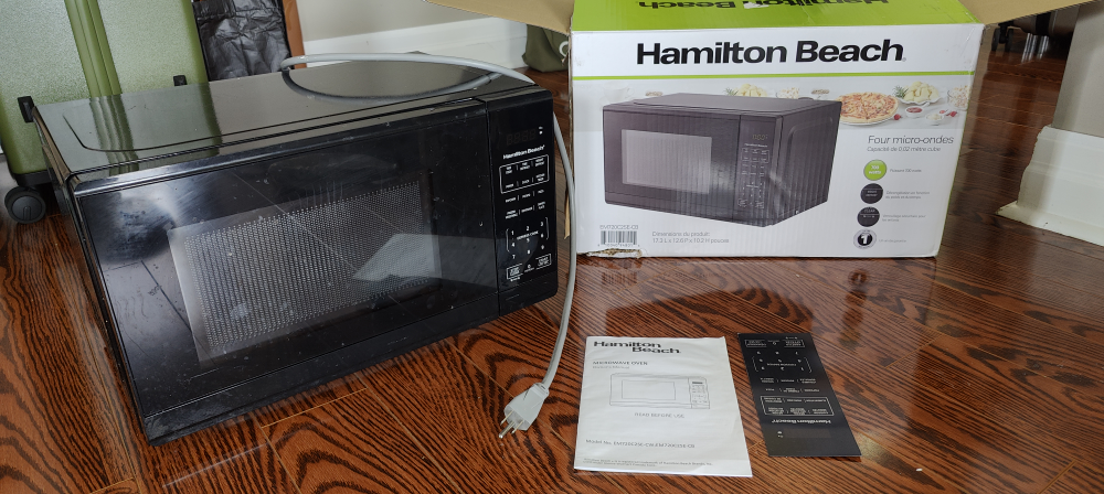 Hamilton Beach Microwave Oven - Black