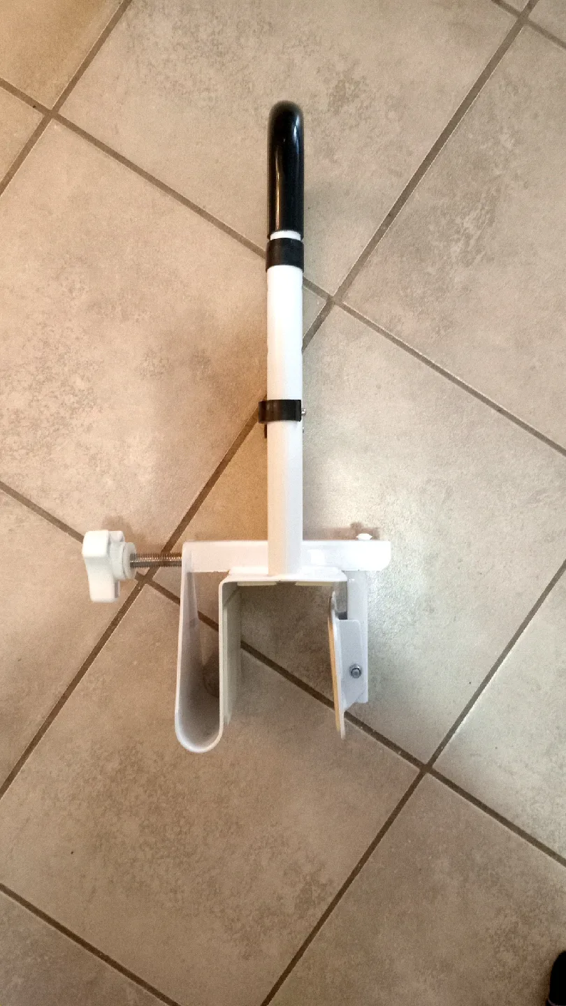 Drive RTL12026-ADJ Adjustable Tub Bar image indicator(2)