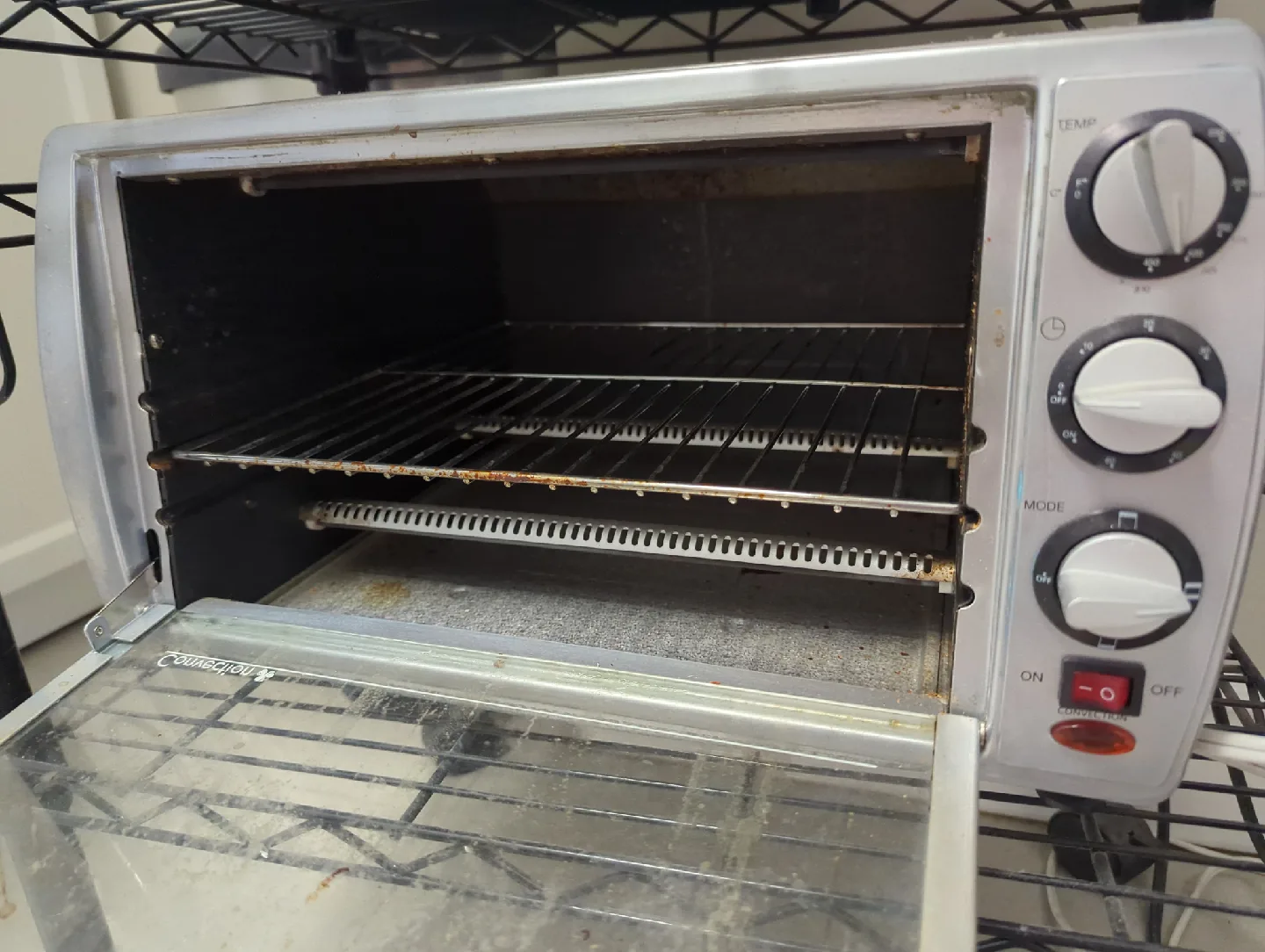 Toastess Convection Toaster Oven image indicator(2)