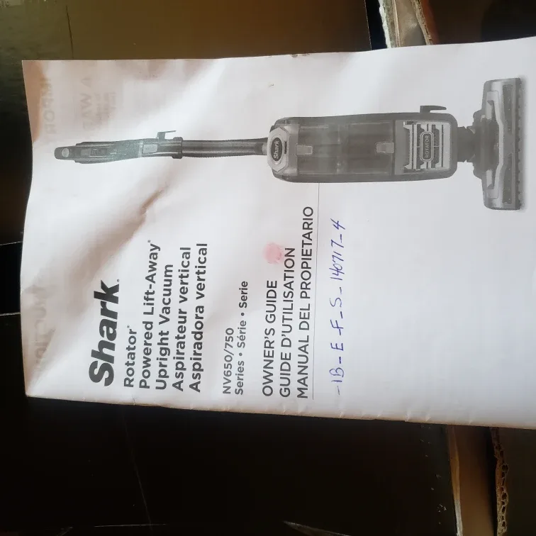 Shark Rotator Powered Lift-Away Vacuum image indicator(4)