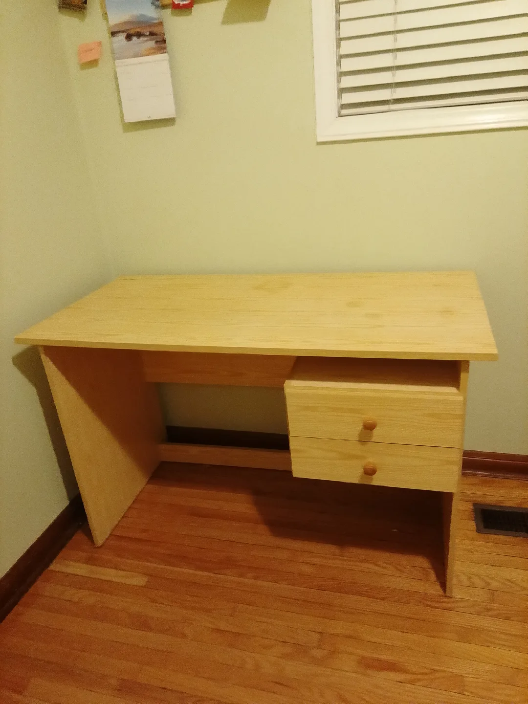 Wooden Desk with Drawers image indicator(2)