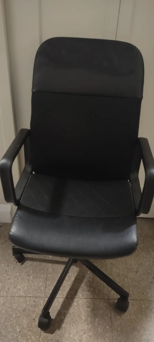 Black Office Chair thumbnail