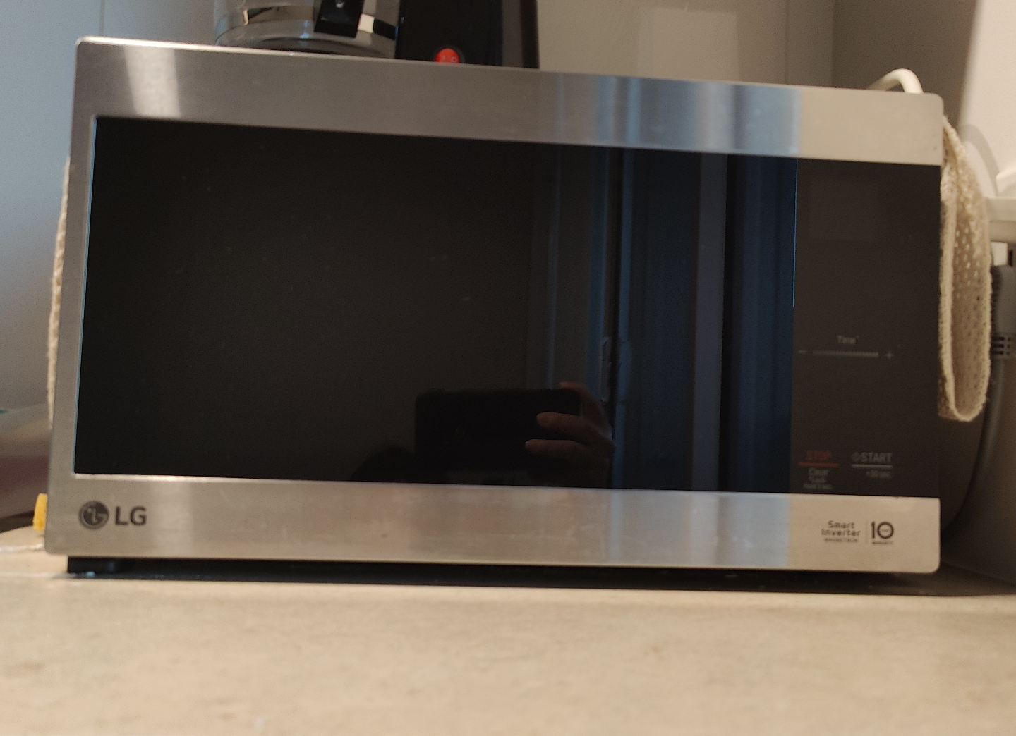 LG Smart Inverter Microwave - Model LMC0975ST