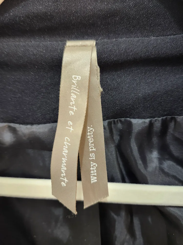 Pennintons Black Blazer - Size 20 thumbnail
