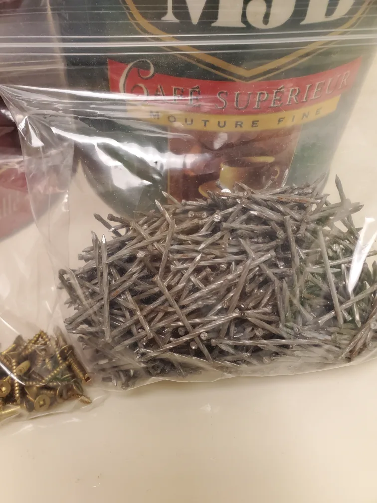 Various Nails and Screws 🥕 image indicator(9)