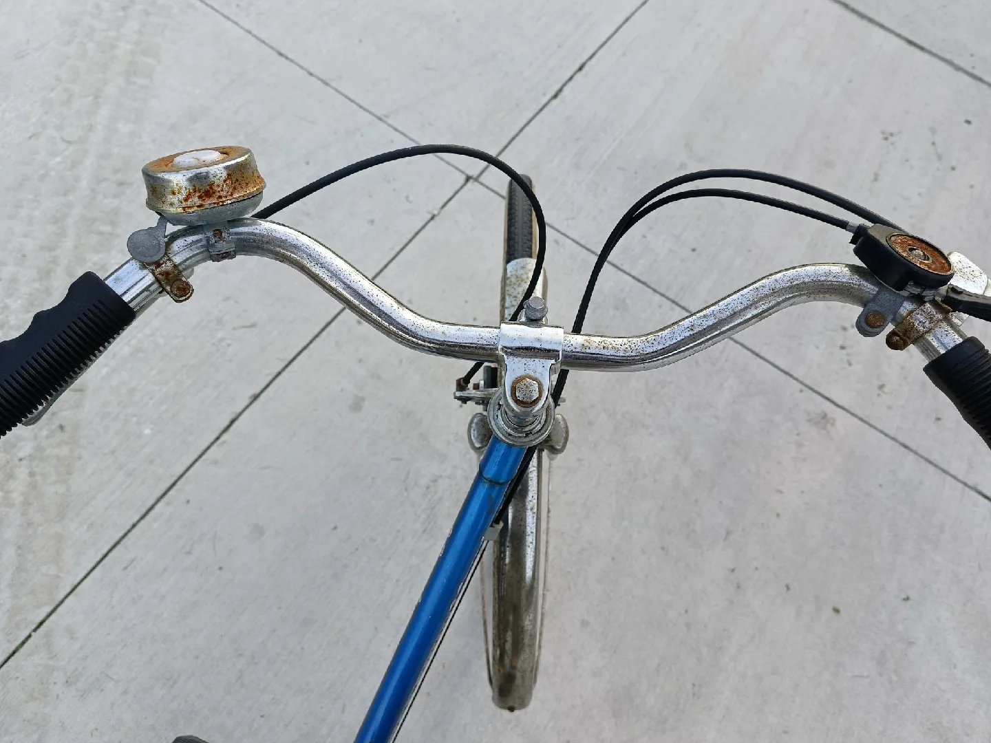 Free Spirit FS 2000 3-Speed Bike image indicator(4)