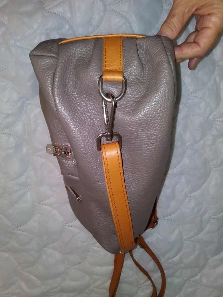 Valentina Grey Leather Shoulder Bag image indicator(5)