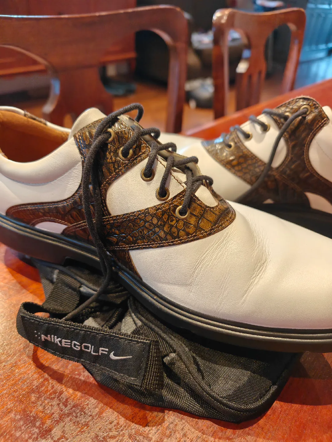 ECCO Classics Premiere Mens Golf leather Shoes -  Size 42 image indicator(2)