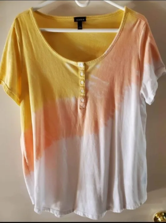 Torrid Tie Dye Top - Size 1 thumbnail