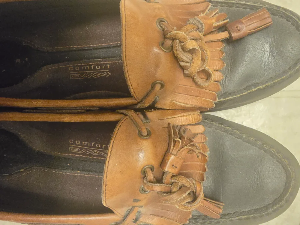 Rockport comfortable ?orthotic image indicator(4)