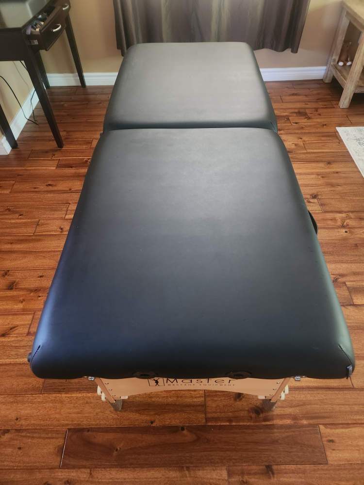 Master Massage Equipment Portable Massage Table - photo 2