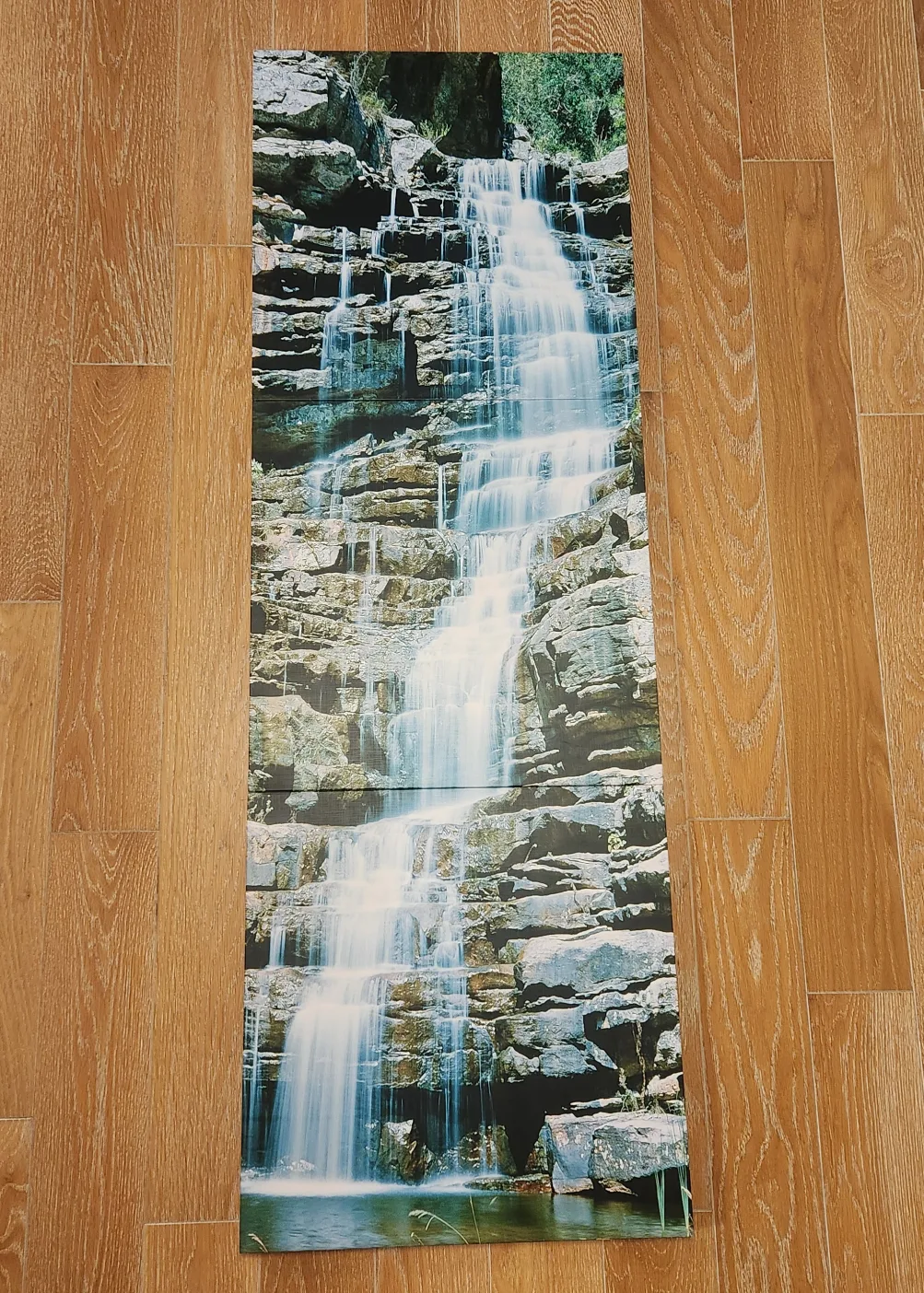 Stunning Waterfall Wall Art image indicator(5)