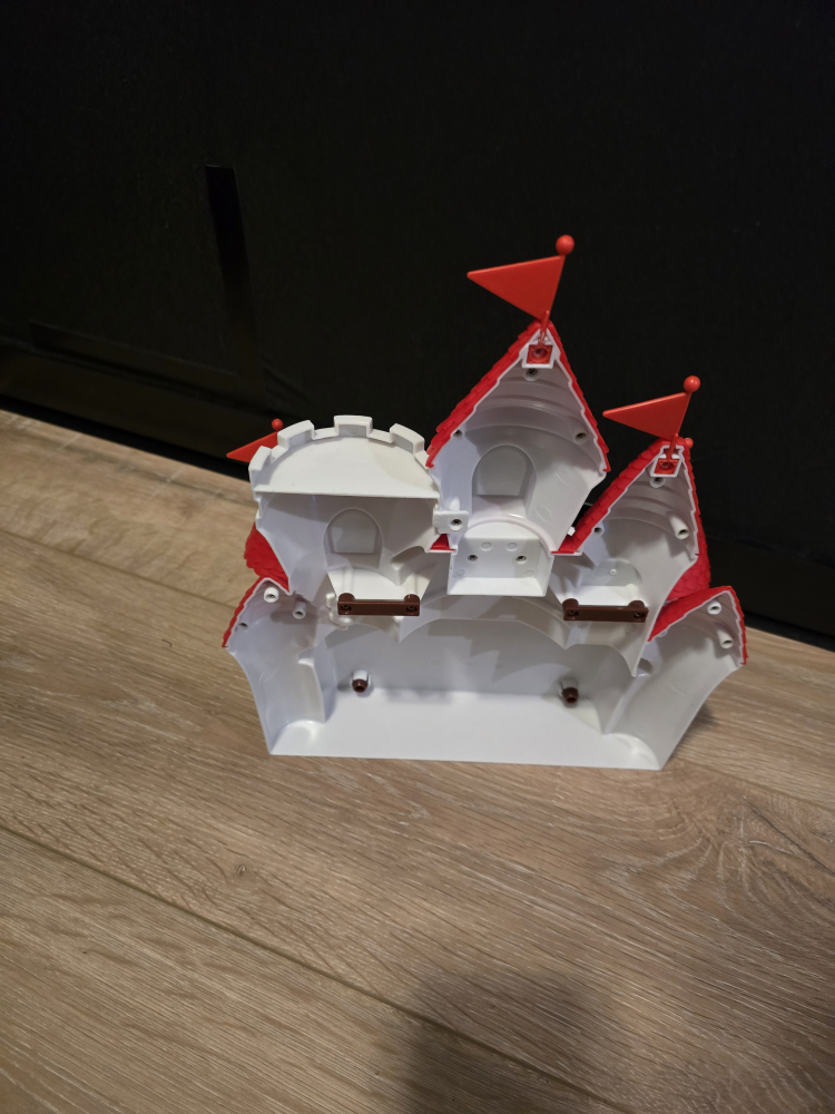 Super Mario Peach's Castle Playset - photo 2