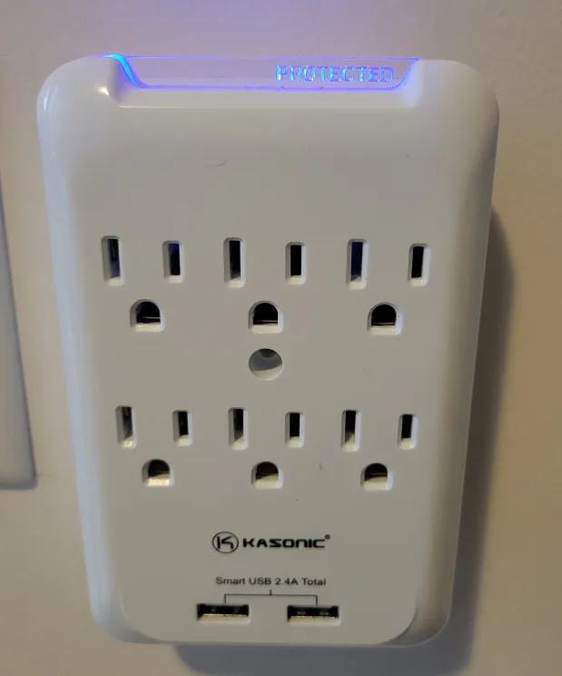 Extension Cords + Outlet Extenders image indicator(2)