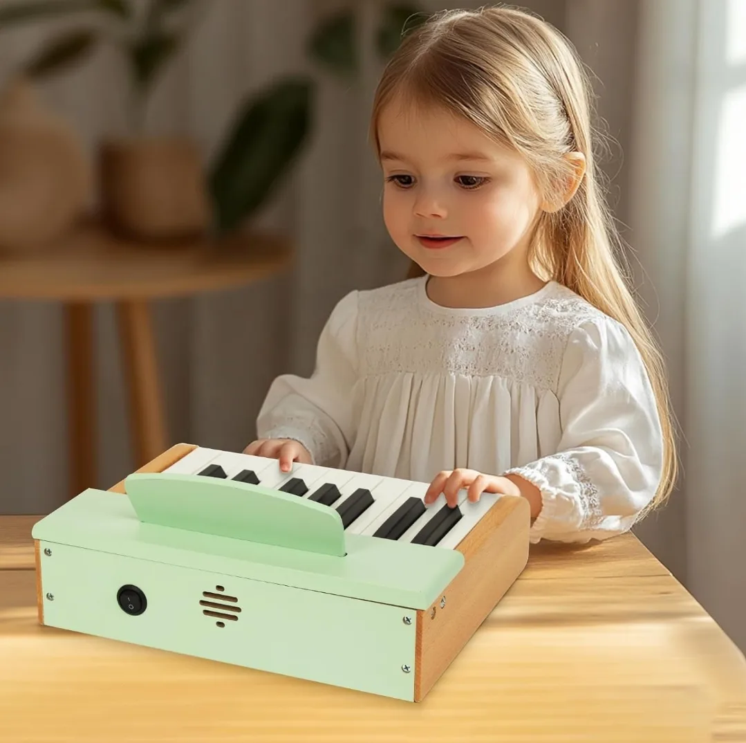 Wooden Fun Kids Piano - 18 Keys thumbnail