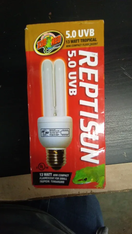 🥕Zoo Med ReptiSun 5.0 UVB & Basking Spot Lamp thumbnail